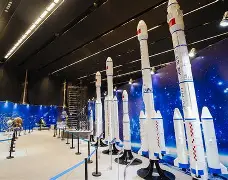 关于最新：德布劳内梅奔F1为何如此的信息